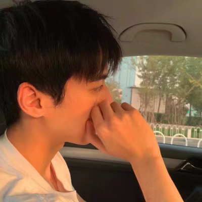 2024最新霸氣高科技產(chǎn)品圖片首發(fā)，引領(lǐng)未來(lái)風(fēng)潮，超凡生活體驗(yàn)