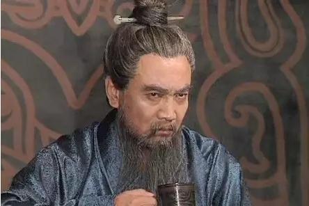 曹操演員揭秘，日常趣事分享與角色背后的故事