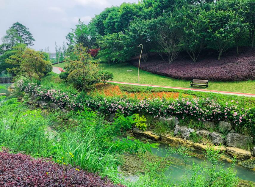 貴陽樓市最新動態(tài)，與自然美景的邂逅，探尋內(nèi)心寧靜的居所