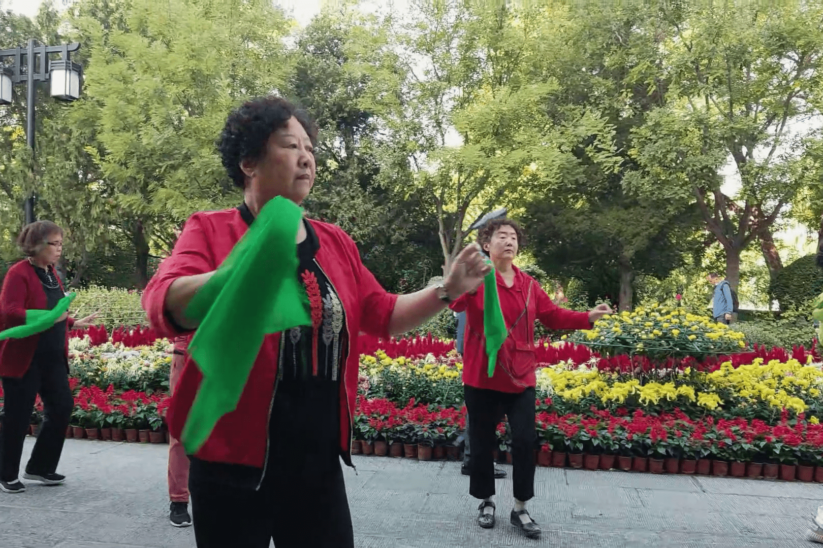 最新手絹舞，多維視角下的文化現(xiàn)象探析