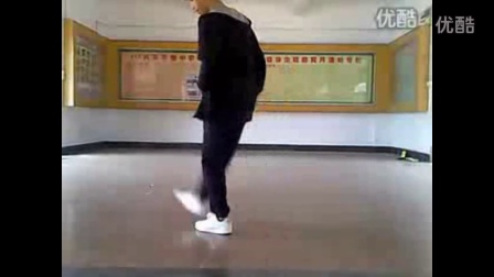 科技風(fēng)潮下的鬼步舞，炫麗交融的最新視頻欣賞