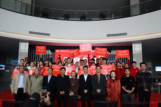 繁昌人才網(wǎng)最新招聘，學(xué)習(xí)變化，掌握未來，成就無限可能的職業(yè)機遇