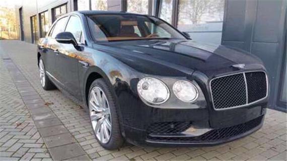 最新賓利飛馳，豪華與技術(shù)的極致融合