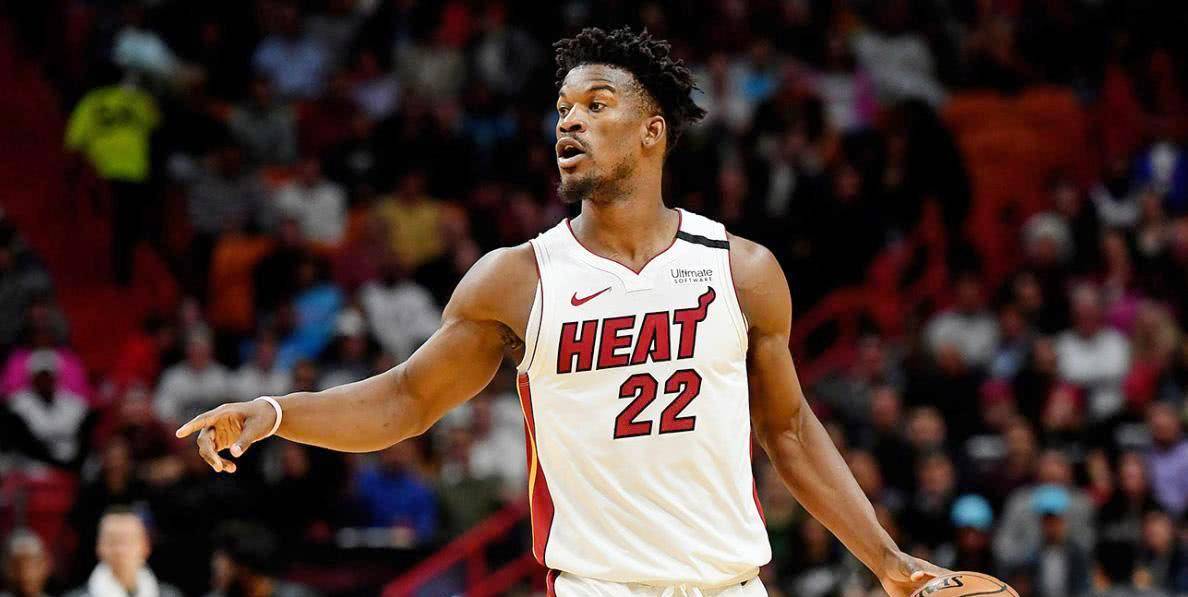 揭秘籃球巨星斯蒂芬·庫里最新合同金額，揭秘新篇章！