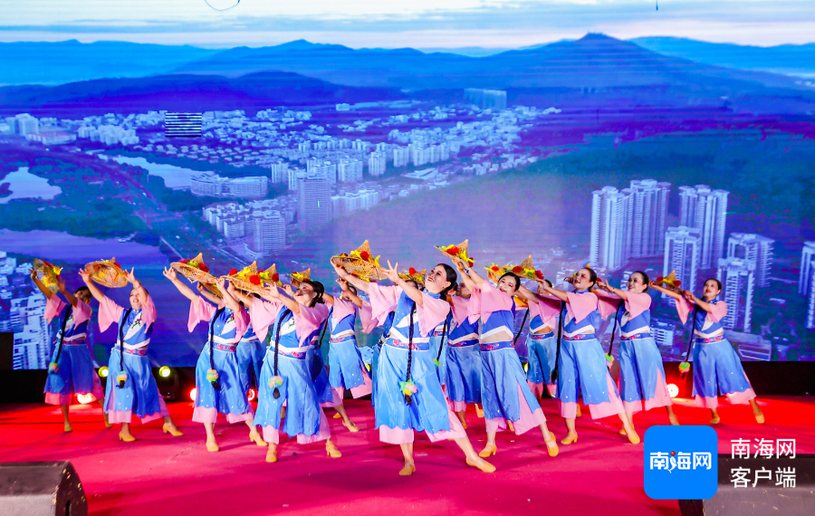 廣場舞2025最新風(fēng)潮，舞動你的世界！?