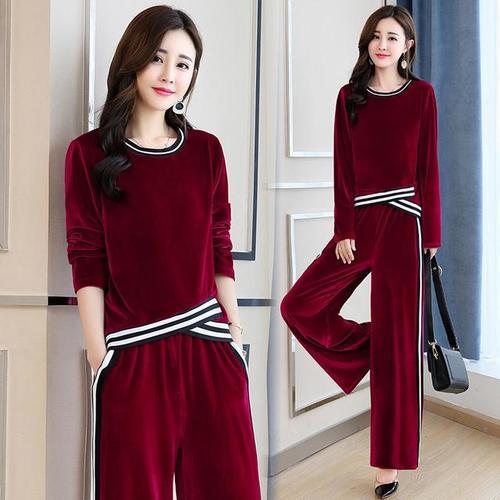 2025秋季女裝流行趨勢，自信與成長力量的時尚變遷