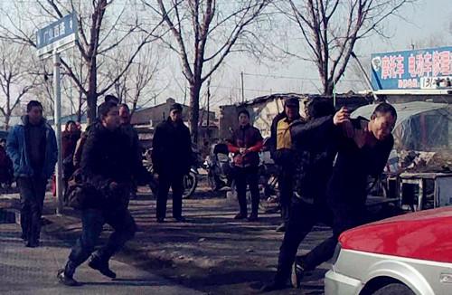 沈陽溫情日常背后的沖突與友情的誕生，一場誤會引發(fā)的打架傷人事件