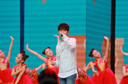 央視開學(xué)最新報(bào)道，教育的變革與未來展望