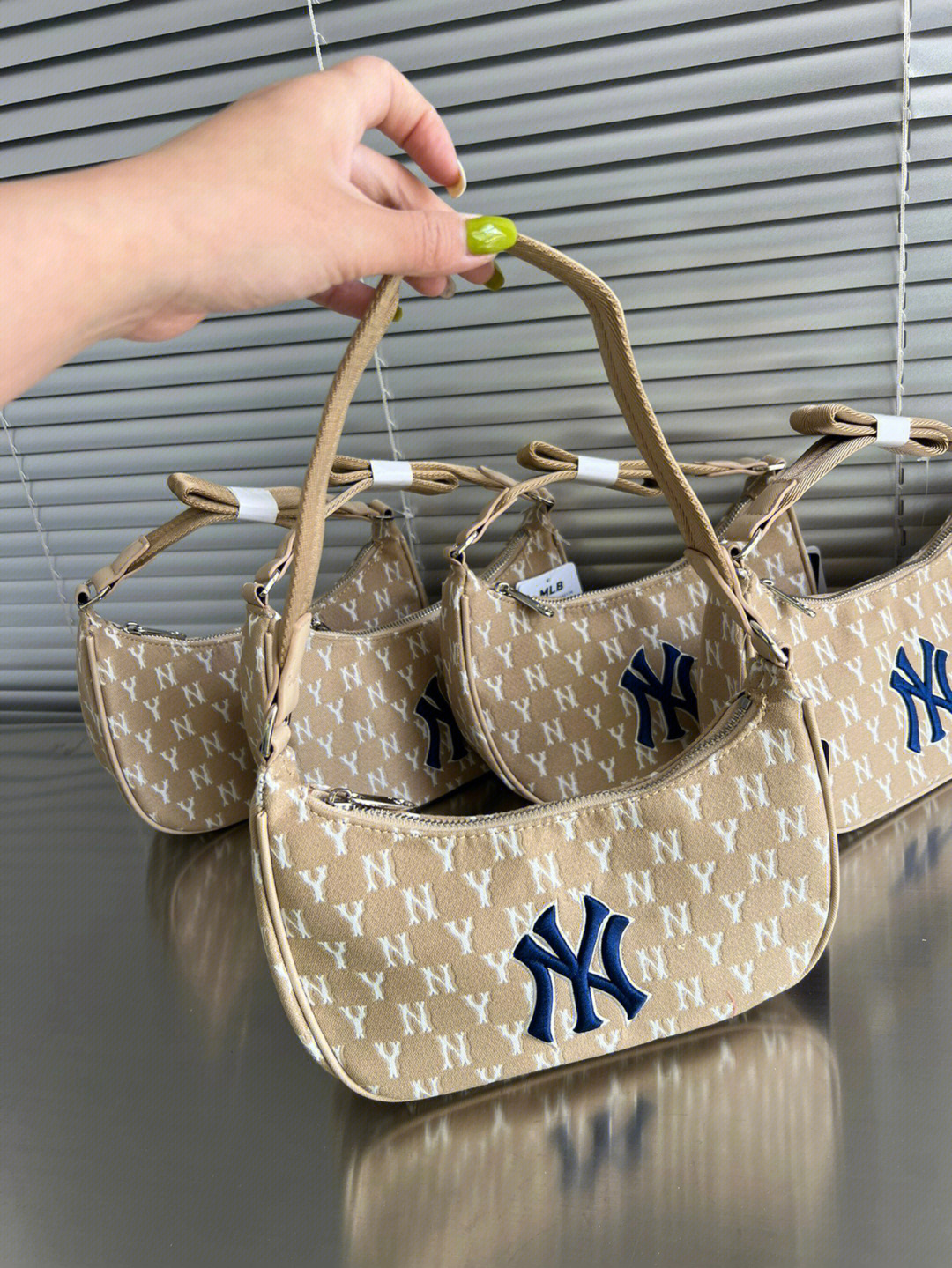 MLB包最新潮流，科技重塑時尚，完美融合功能與美觀