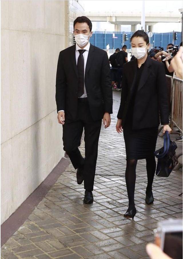 齊嬌最新時尚風(fēng)采，潮流魅力一覽無余