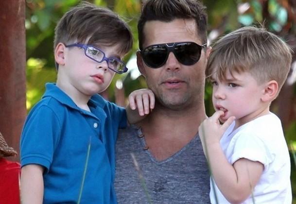 最新疫情之歌，小巷神秘音符與特色小店探秘