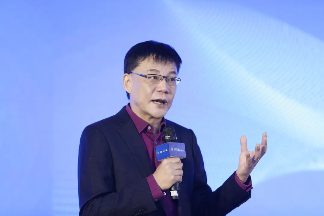 李國(guó)慶最新動(dòng)態(tài)，商業(yè)領(lǐng)袖的新征程探索