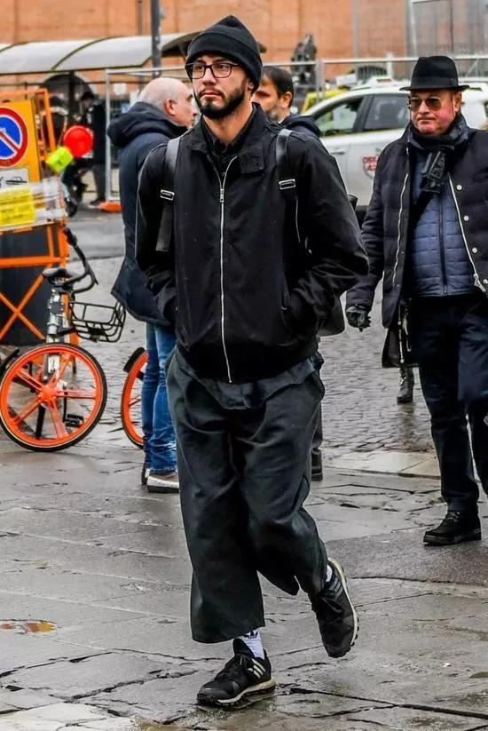 最新服飾男，引領(lǐng)時(shí)尚潮流的先鋒