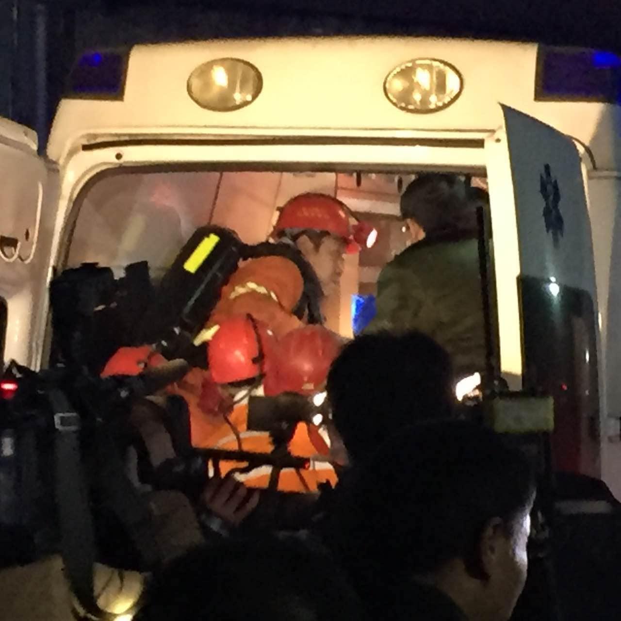 擔(dān)水溝最新動態(tài)，變化中的力量與自信成就感的展現(xiàn)