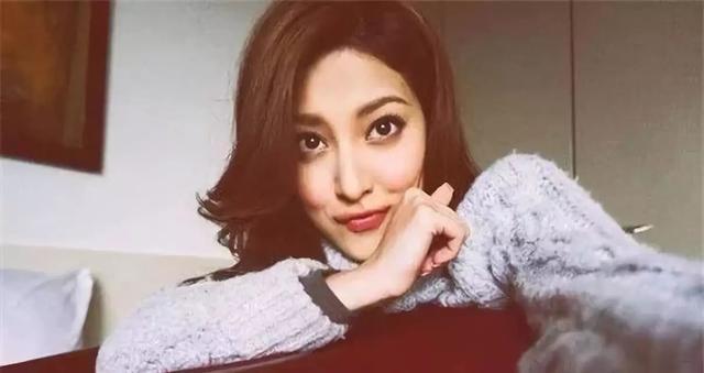 粵語(yǔ)最新女，小巷美食秘境探索