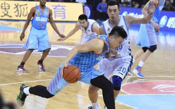 CBA最新轉(zhuǎn)會動(dòng)態(tài)，球員流動(dòng)帶來自信與成就感，新成員蓄勢待發(fā)