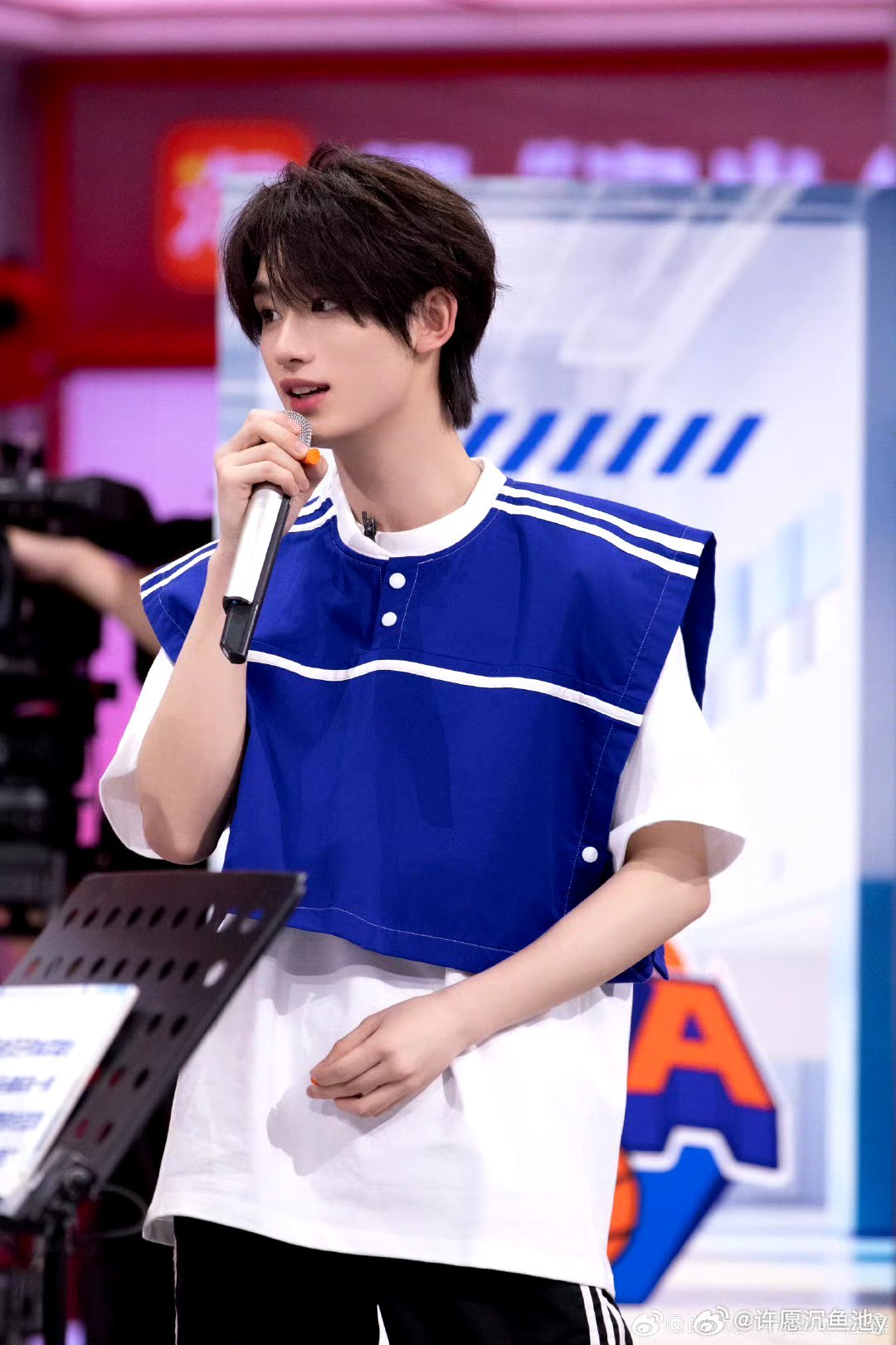 丁程鑫最新綜藝節(jié)目，變化的力量與自信成長的旋律